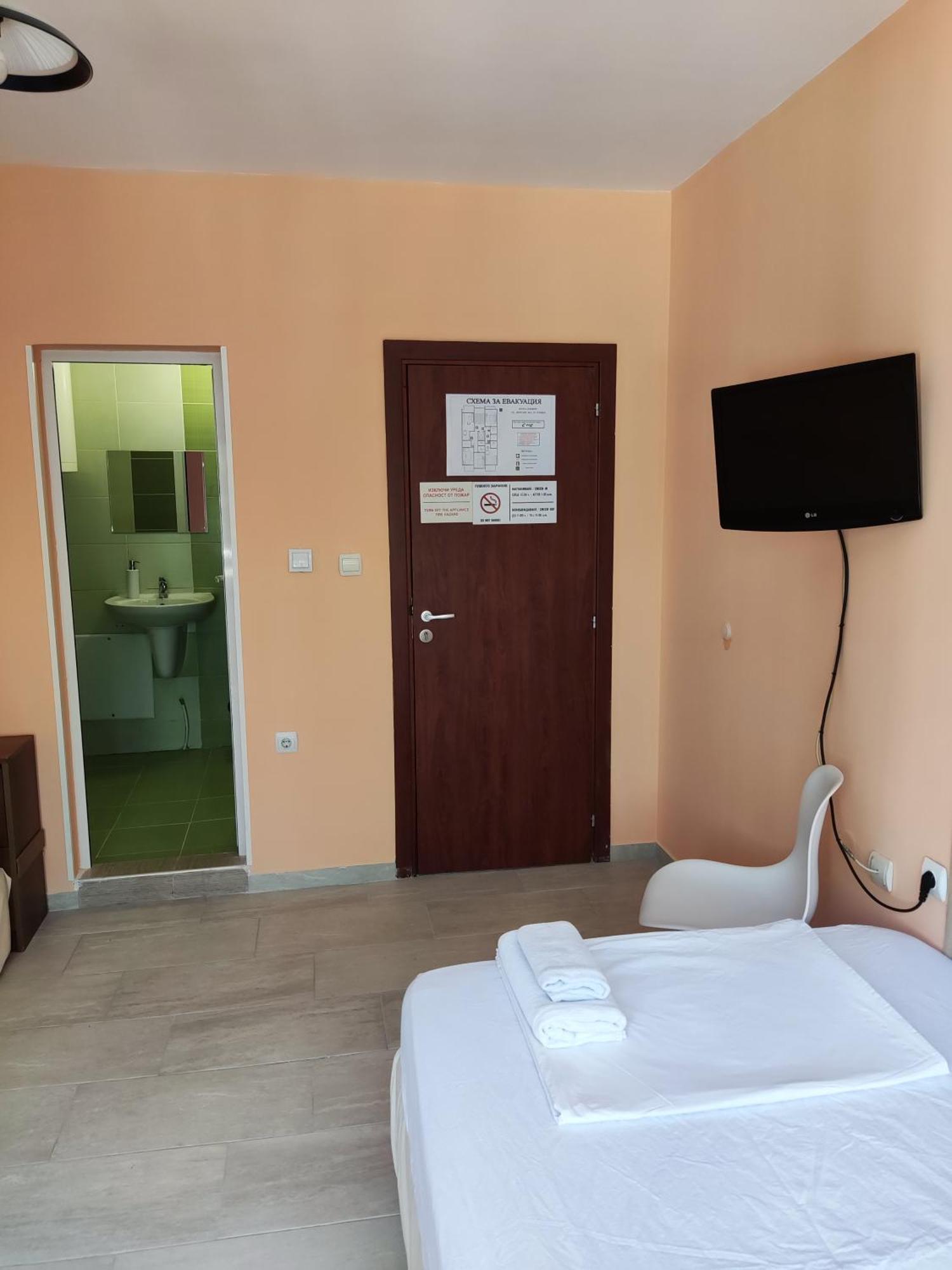 Pleven Rooms Exterior foto